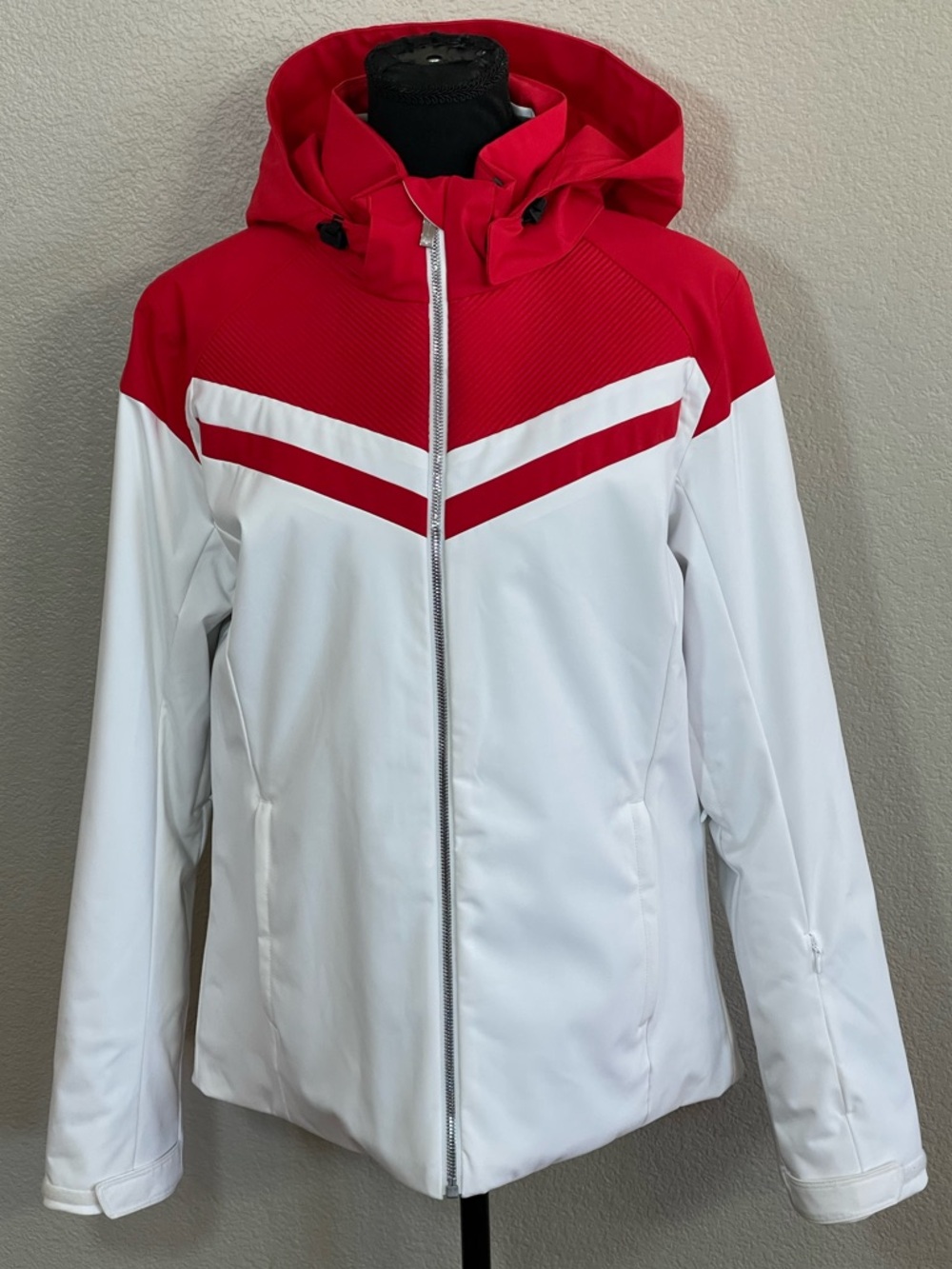 Descente Rowan White and Red Women's Ski Jacket